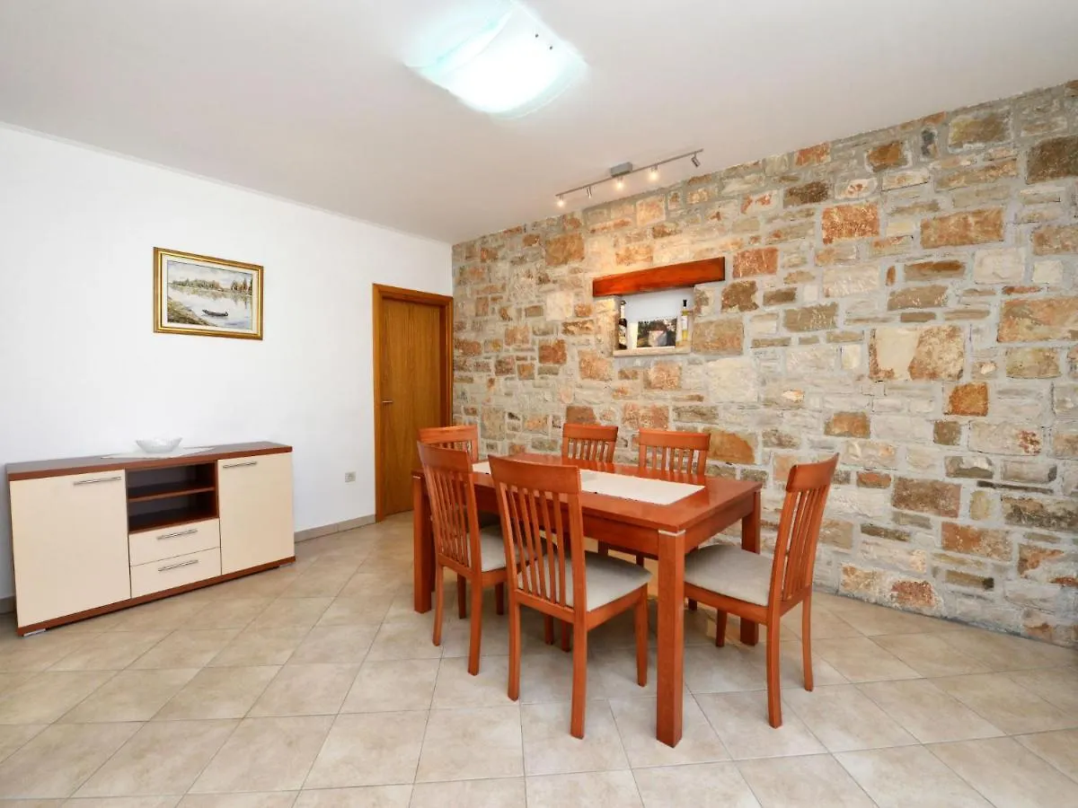 Holiday Home Petrovic - Kst250 By Interhome Kastelir Croatia